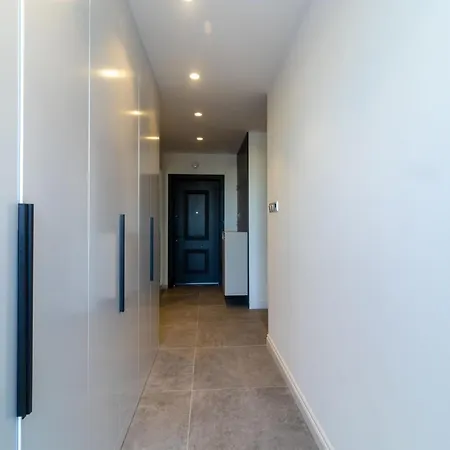 Stunning Bahceli With Private Pool *