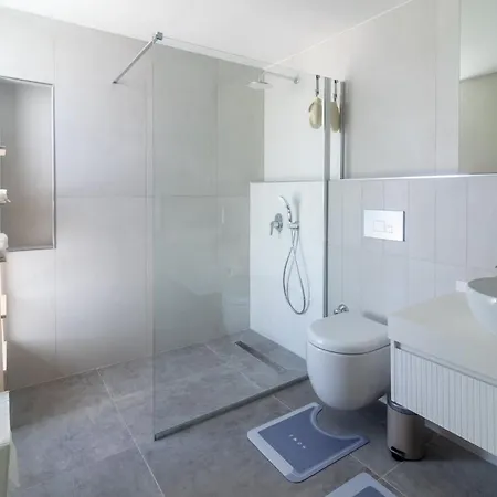 Deja Blu With Private Pool Villa Kalogrea