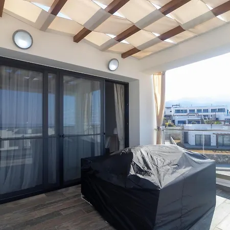 Villa Stunning Bahceli With Private Pool