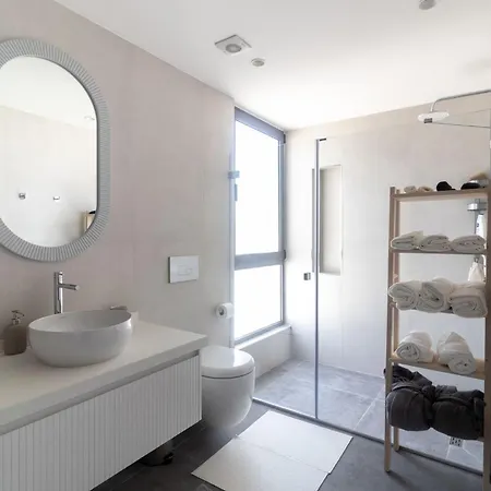 Stunning Bahceli With Private Pool *