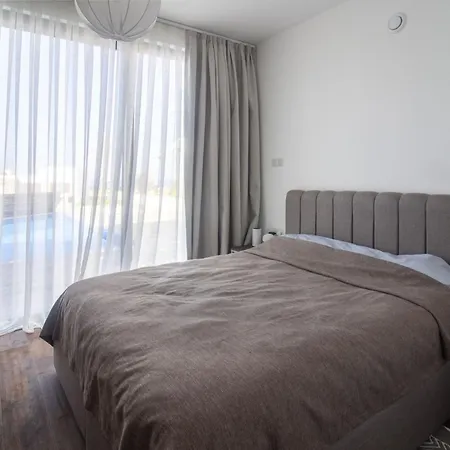 Stunning Bahceli With Private Pool Villa *