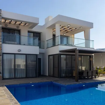 Villa Stunning Bahceli With Private Pool *