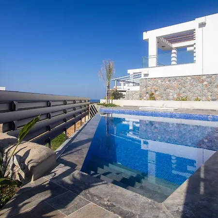 Villa Deja Blu With Private Pool Kalogrea