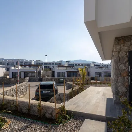 Stunning Bahceli With Private Pool Villa *