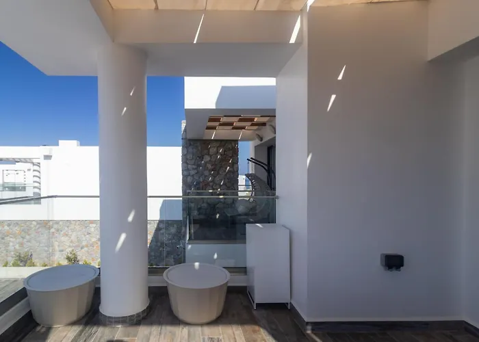 Deja Blu With Private Pool